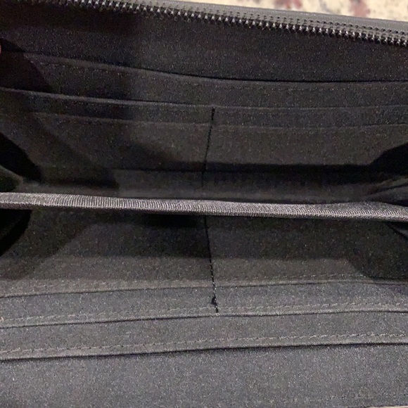 Wallet - Picture 6 of 7